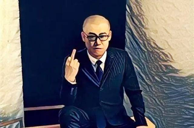 比特币首富李笑来<strong></p>
<p>比特币走势</strong>，用10万枚比特币套现135亿，称比特币是割韭菜