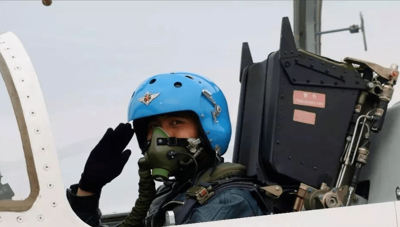 莱特科普：飞机降落的决断高度