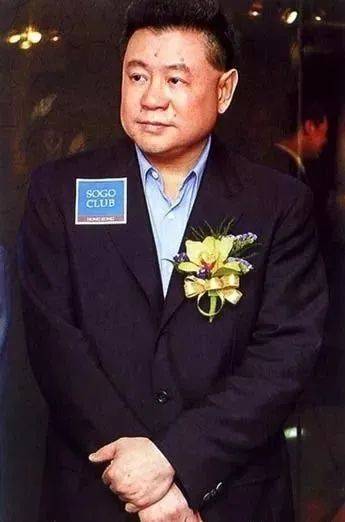 富豪收藏家刘銮雄谈艺术品升值空间<strong></p>
<p>今日比特币</strong>,瓷器也许可以乘百倍上涨