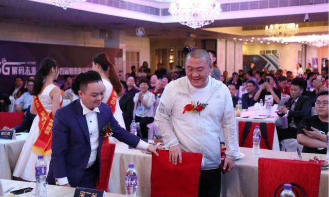 5年骗走百亿！傍上马斯克的中国骗子郭宏才<strong></p>
<p>中国比特币</strong>，越活越嚣张