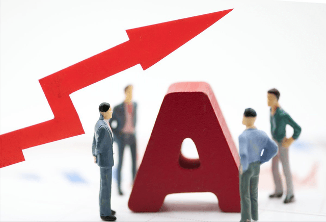 再出利好！芯片板块突然大涨！周三，A股还是轮动行情吗？