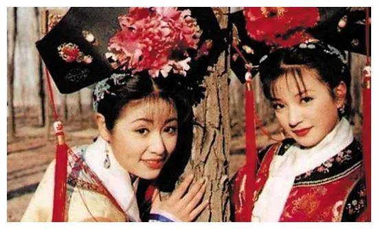 林心如与赵薇的恩怨:林心如曾利用巫蛊之术扎小人诅咒赵薇