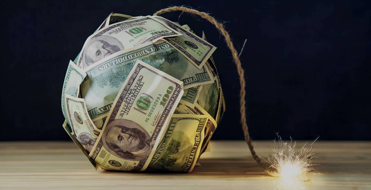 美国银行股崩盘引爆新一轮金融危机？