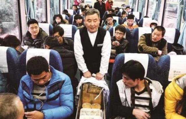 火车上乘客几千人<strong></p>
<p>跌停竞价为何卖不出股票</strong>,为何卖不掉几十份盒饭?内行道出其中“猫腻”