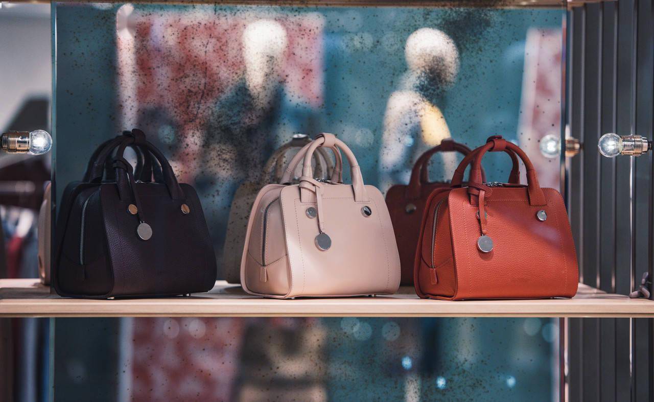 爱马仕、股票、黄金成中国有钱人心头好<strong></p>
<p>黄金股票</strong>,炒房开始被厌弃