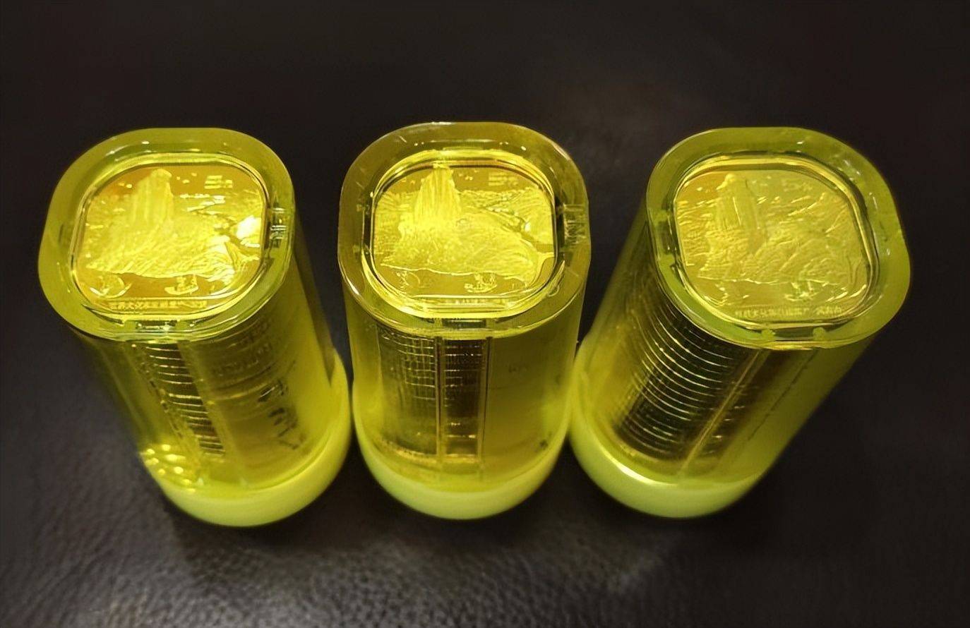 发行新安排<strong></p>
<p>区块链发行币</strong>，兔年纪念币涨回来了，虎币和鼠币还能兑换