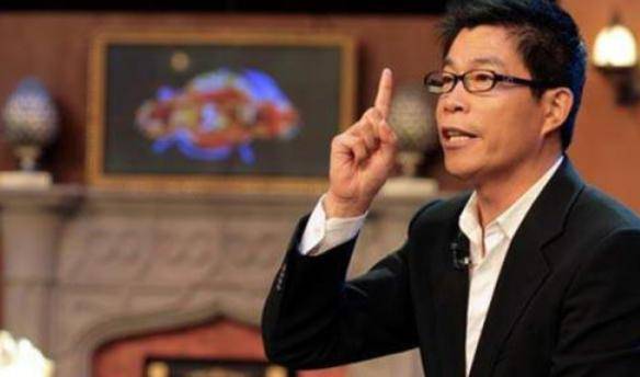 一位富豪<strong></p>
<p>单个买虚拟币</strong>,花1亿元买了一幅字画,过了7年,单个字价值167万