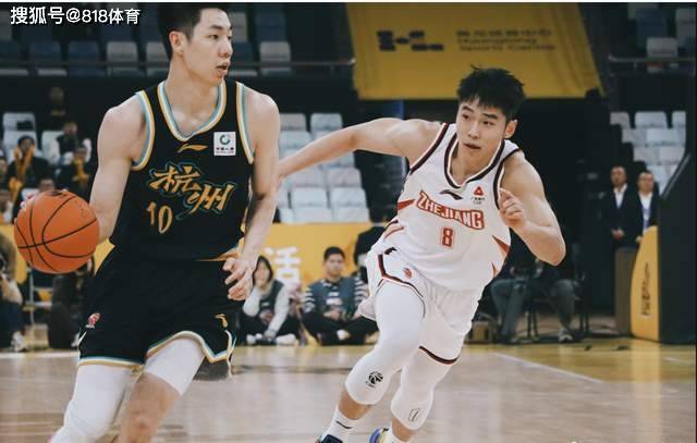 郎才女貌!陆文博与漂亮女友领证结婚,吴前夫妇道贺:幸福一辈子!