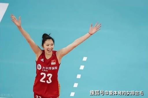 吴梦洁拯救了蔡斌：不用被下课了！如郎导在，早就锻炼吴梦洁了