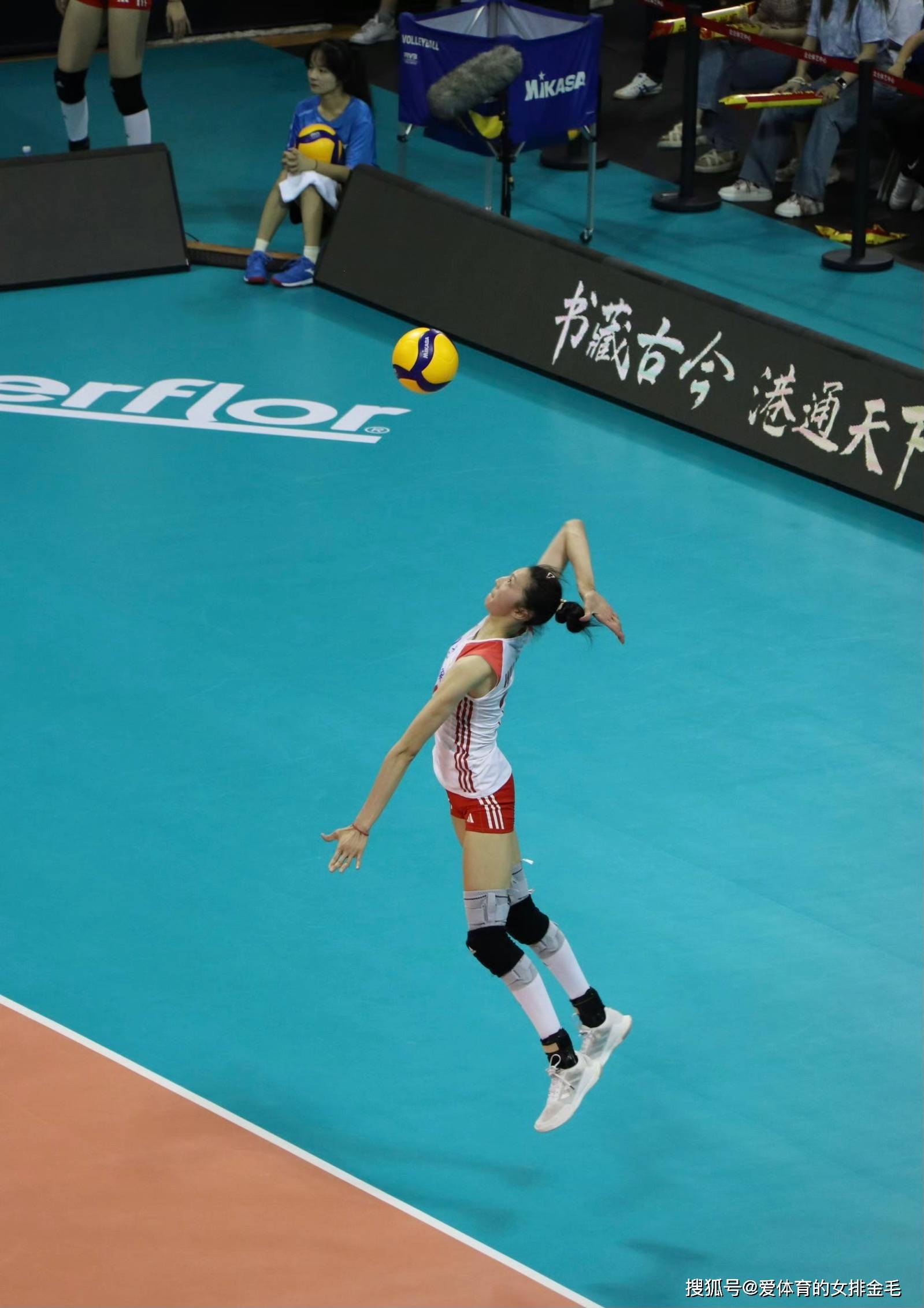 吴梦洁拯救了蔡斌:不用被下课了!如郎导在<strong></p>
<p>虚拟币吴郎</strong>,早就锻炼吴梦洁了