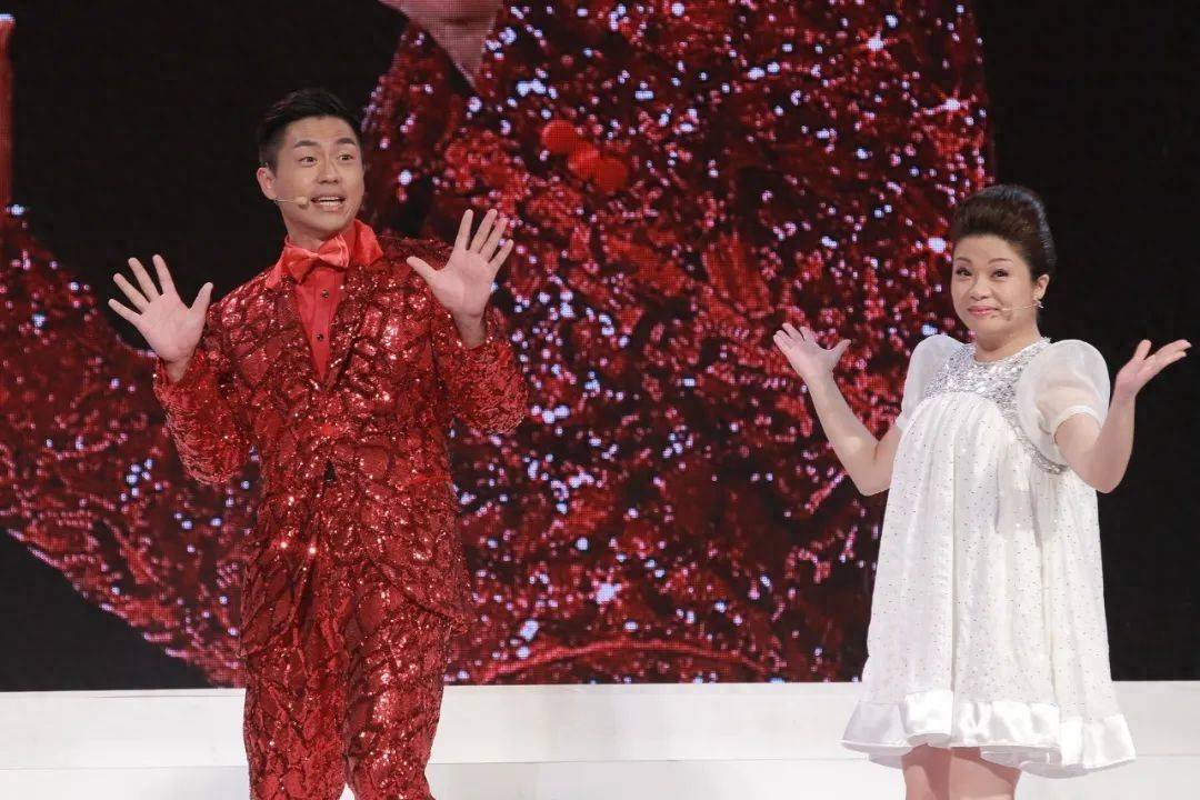 49岁香港「金牌DJ」不慎卷虚拟币风波<strong></p>
<p>炒虚拟币币</strong>！