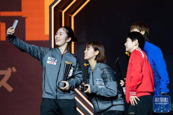 WTT女子总决赛颁奖仪式举行