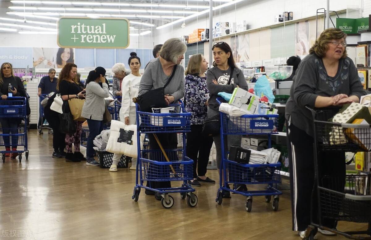 美国12月零售销售增幅超过预期<strong></p>
<p>美国买虚拟币</strong>，消费者无惧加息买买买？