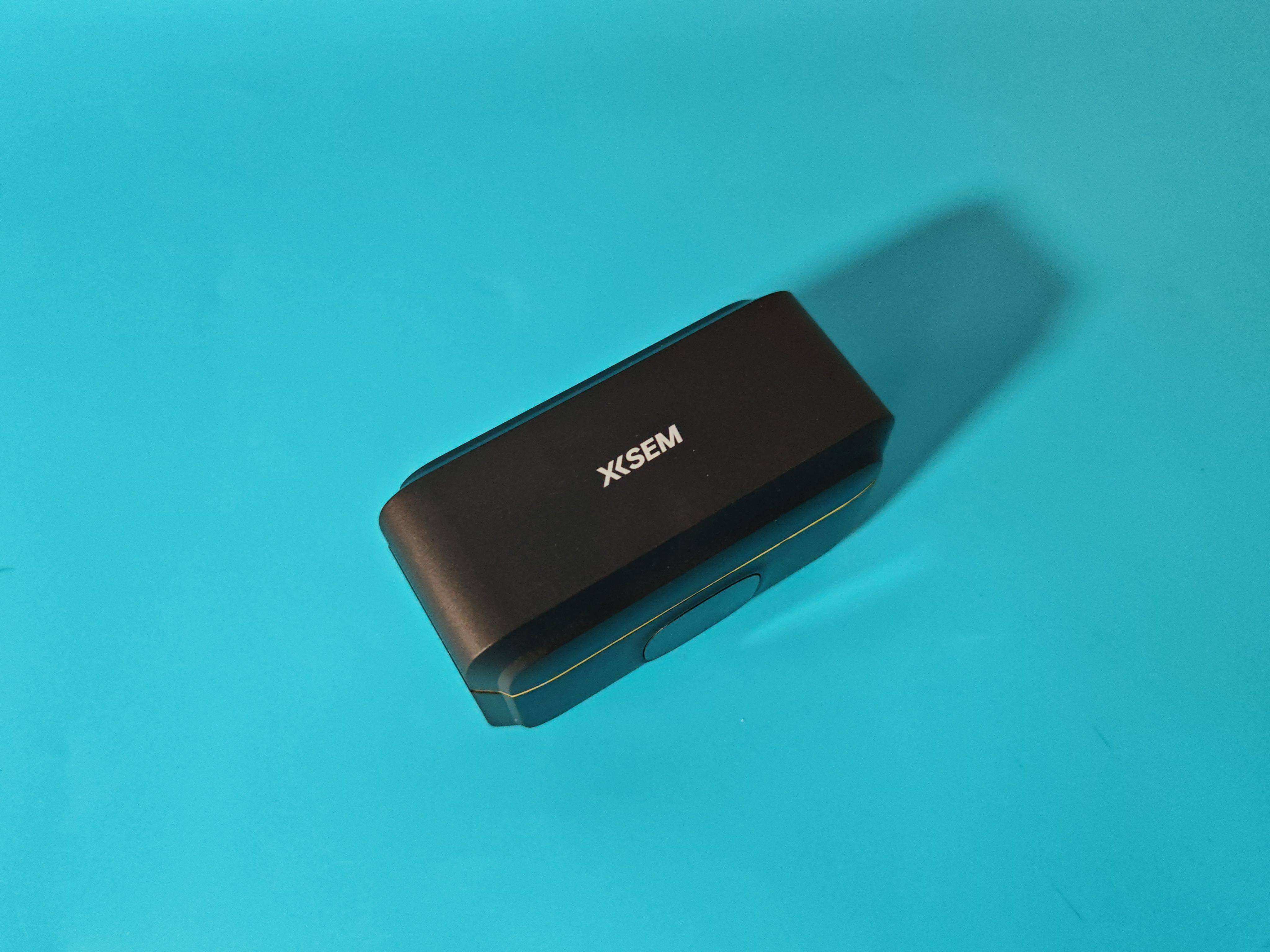 小巧玲珑<strong></p>
<p>领圣虚拟币</strong>，声音传递大能量，西圣领夹麦克风体验