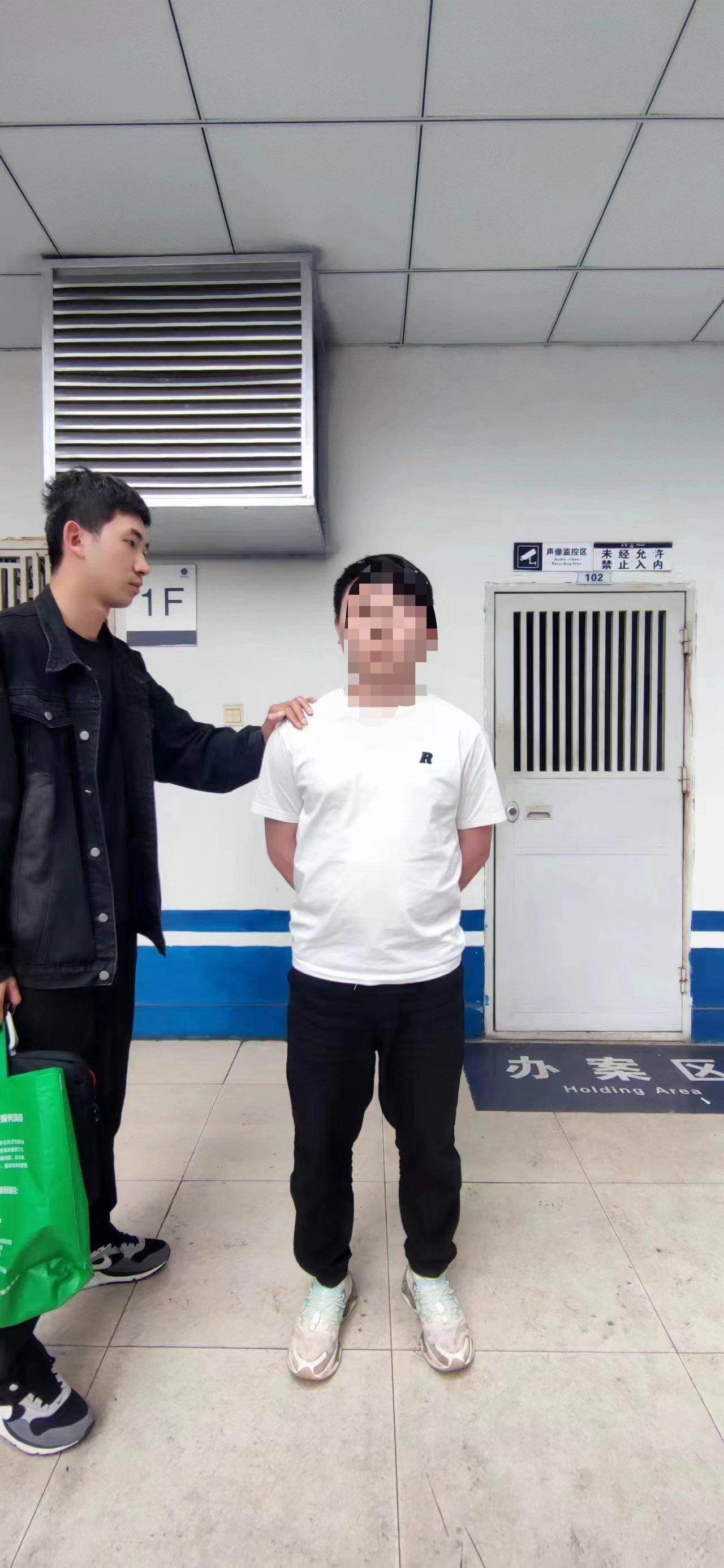 涉案资金3500余万元<strong></p>
<p>虚拟人名币</strong>,兰州安宁警方破获系列虚拟币洗钱诈骗案