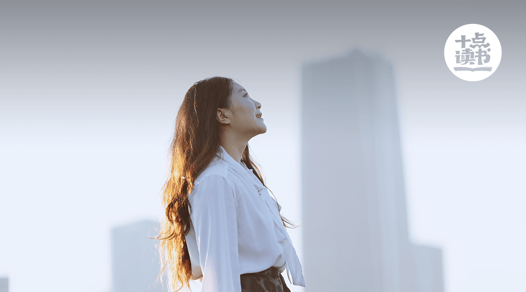 领导让你买奶茶<strong></p>
<p>虚拟币转钱</strong>，你花了547元，他给你转了500元，说“钱已转，你收一下”，该怎么回复？