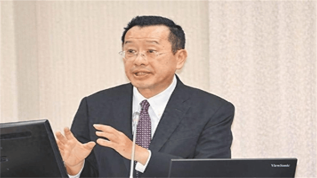 解放军一亮剑<strong></p>
<p>虚拟币黑钱</strong>,台湾保护伞一个接一个离开,美国也忙着撇清关系