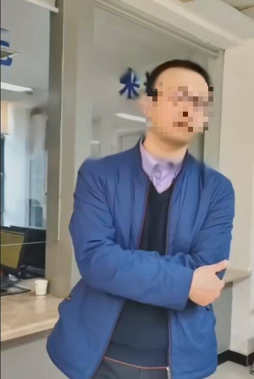 规划局副局长跳窗逃离<strong></p>
<p>虚拟币GA</strong>,被堵4小时不能怪群众