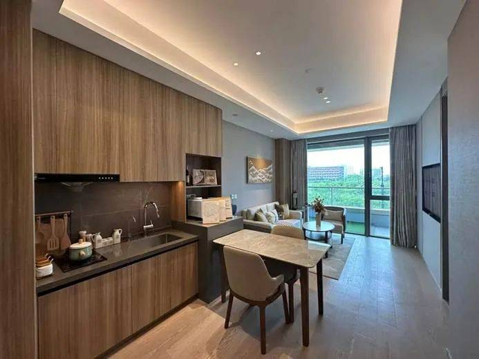 盼着退休的年轻人<strong></p>
<p>虚拟币GA</strong>,提前30年看养老院