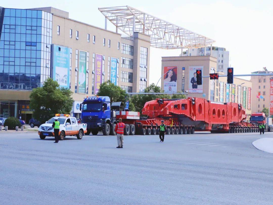 “巨无霸”再现江西<strong></p>
<p>虚拟币取钱</strong>!这回重达428吨!