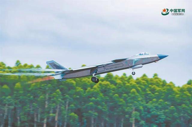 照片曝光<strong></p>
<p>跑分虚拟币</strong>!歼-35A究竟有多厉害?