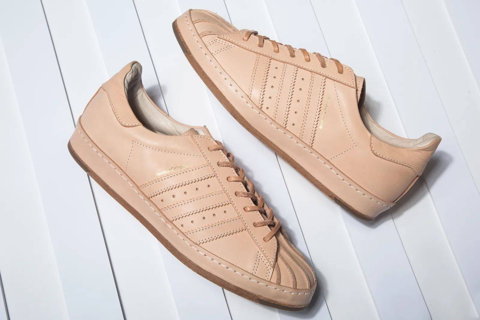 一个靠做“假鞋”走红的品牌<strong></p>
<p>跑分虚拟币</strong>,凭什么越办越好?