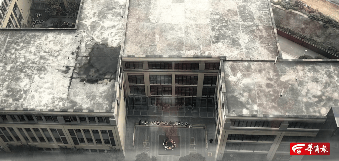 西安一小学停电四天<strong></p>
<p>虚拟币换汇</strong>，多方不及时处理，学生无奈雾霾天室外上课！最新→