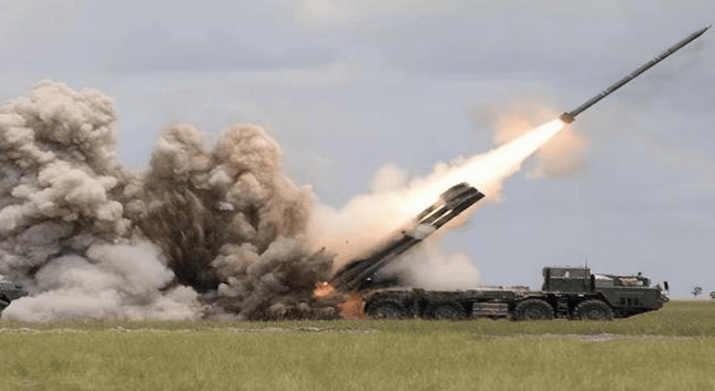 解放军“大杀器”亮相<strong></p>
<p>虚拟币换汇</strong>，轰动全球！岛内传出投降声，看谁敢动一下