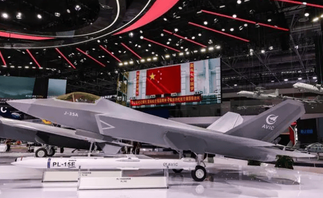 歼10CE才是最大赢家？航展首日被包围<strong></p>
<p>澳波虚拟币</strong>，伊朗空军司令登机满脸幸福