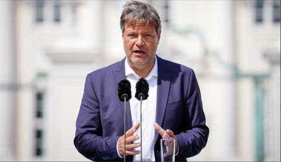 墙倒众人推<strong></p>
<p>澳波虚拟币</strong>！德国突发政治地震：6成德国人要求朔尔茨立即下台