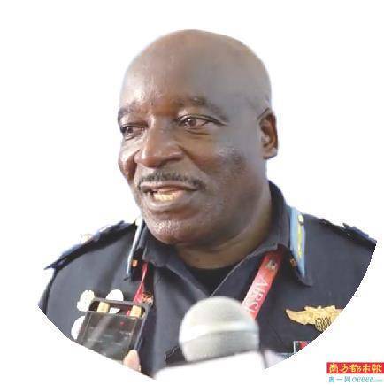 “我还没见过这么大的飞机<strong></p>
<p>澳波虚拟币</strong>，太喜欢了”