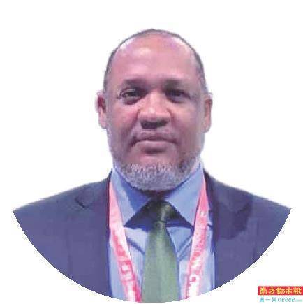 “我还没见过这么大的飞机<strong></p>
<p>澳波虚拟币</strong>，太喜欢了”