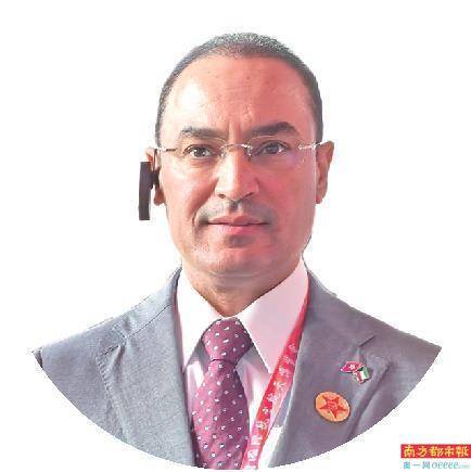 “我还没见过这么大的飞机<strong></p>
<p>澳波虚拟币</strong>，太喜欢了”