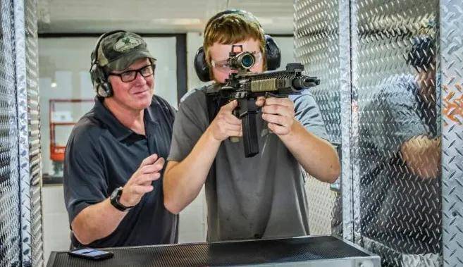 湖南17岁高中生在射击场中枪身亡<strong></p>
<p>马币虚拟</strong>！射击运动真的安全吗？丨轻武专栏