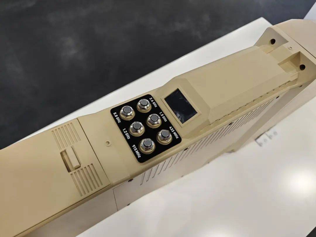 并非“人傻钱多”<strong></p>
<p>友利虚拟币</strong>，国际发动机厂商的“绿色”决心与中东展商“自主国防”的决心