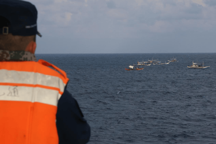 菲侵闯我鲎藤礁画面公开<strong></p>
<p>虚拟币雷币</strong>！“菲方组织并不简单”