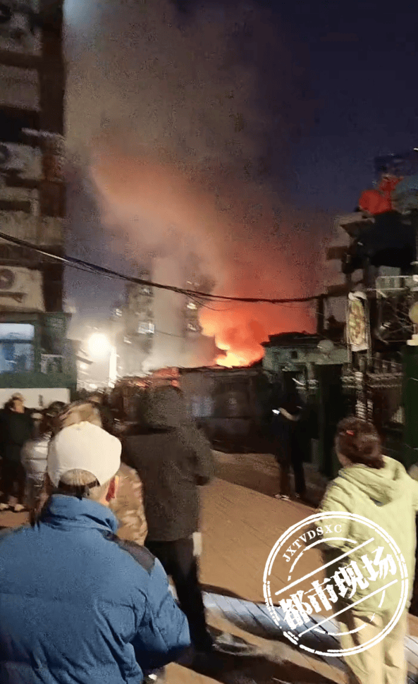 “我家楼都动了”<strong></p>
<p>虚拟币个税</strong>,天津一小区突发火灾,当地消防深夜通报