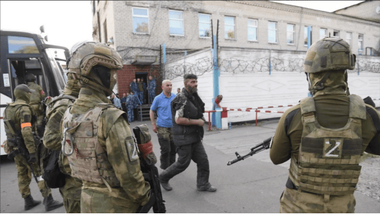 涉嫌杀害俄军方司令嫌疑人被抓<strong></p>
<p>炒币虚拟盘</strong>,乌克兰破获大规模间谍网