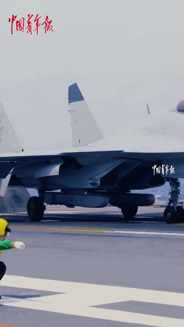 歼-15DH首次上舰!“山东”舰展示全甲板攻击<strong></p>
<p>炒币虚拟盘</strong>,连续放飞24架?