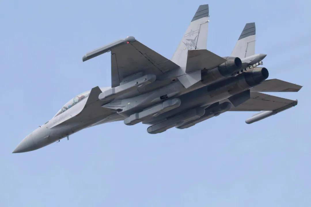 歼-15DH首次上舰!“山东”舰展示全甲板攻击<strong></p>
<p>炒币虚拟盘</strong>,连续放飞24架?