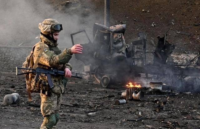 普京开始“斩首”<strong></p>
<p>到币虚拟币</strong>,5枚高超弹直轰基辅,向西方发出决斗书