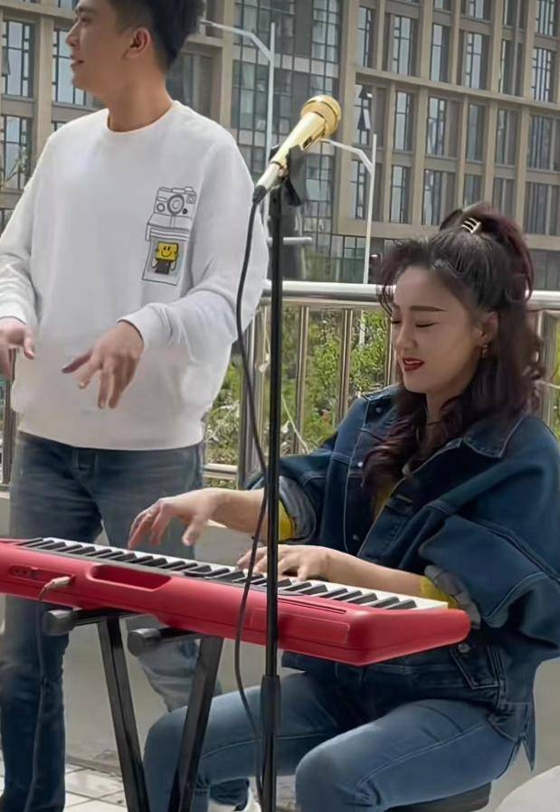 玖月奇迹被曝复婚！王小玮身形臃肿疑怀孕<strong></p>
<p>虚拟币获批</strong>，分开真是因为不生娃？