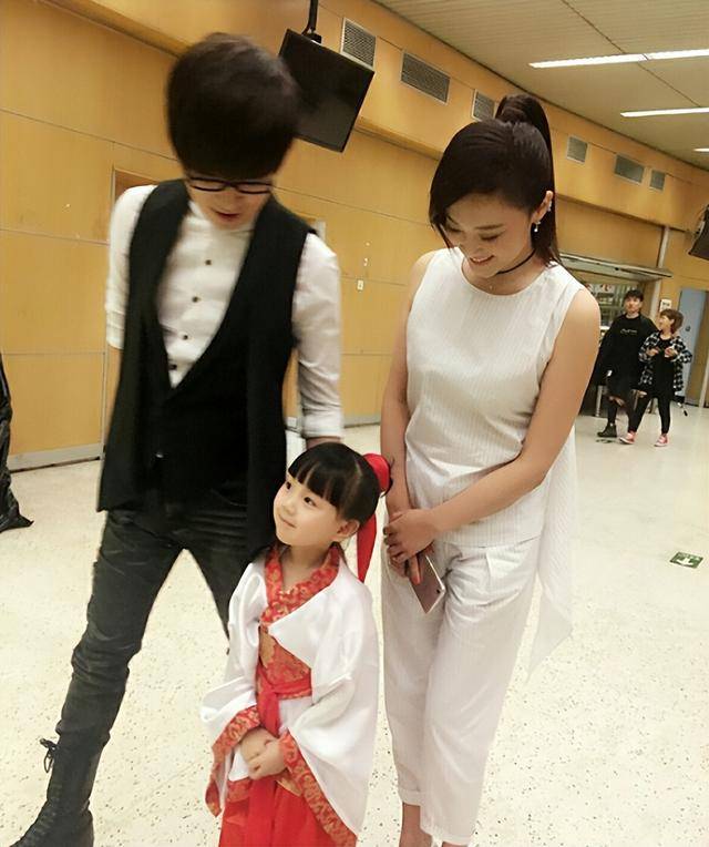 玖月奇迹被曝复婚！王小玮身形臃肿疑怀孕<strong></p>
<p>虚拟币获批</strong>，分开真是因为不生娃？