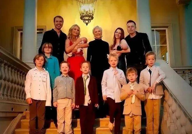 马斯克的“疯狂”父亲<strong></p>
<p>虚拟币获批</strong>,3段婚姻7个孩子,与35岁继女再育新生命