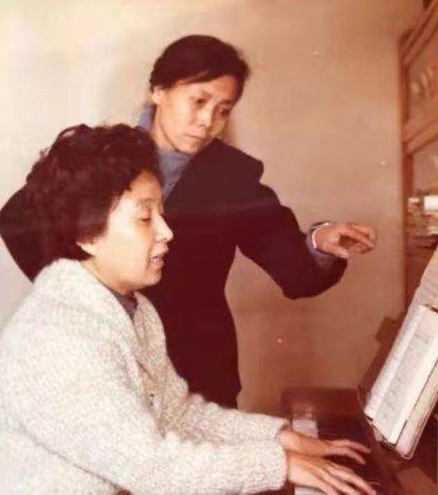 “音乐教母”谷建芬:晚年丧夫丧女<strong></p>
<p>虚拟币付款</strong>,那英孙楠让年迈的她老有所依