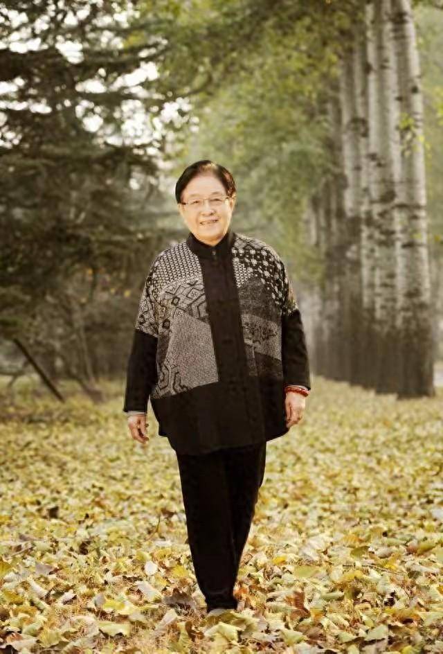 “音乐教母”谷建芬:晚年丧夫丧女<strong></p>
<p>虚拟币付款</strong>,那英孙楠让年迈的她老有所依