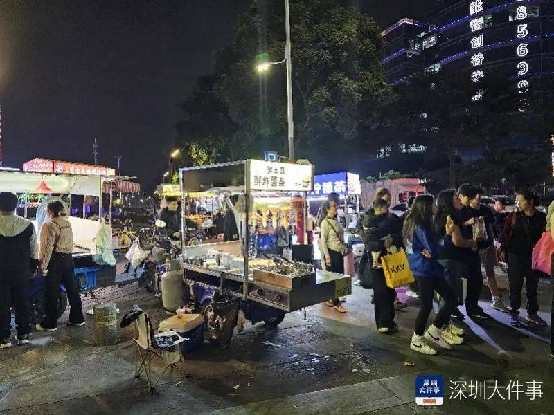 深圳一商圈50米40多个摊位<strong></p>
<p>虚拟币付款</strong>，还摆上机动车道！街道办：清理整治劝导