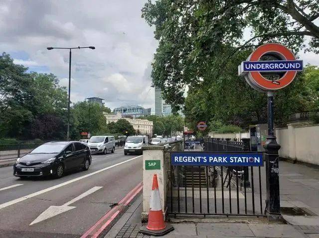 广州出现“超迷你”地铁口<strong></p>
<p>虚拟币付款</strong>,仅容两人并排走