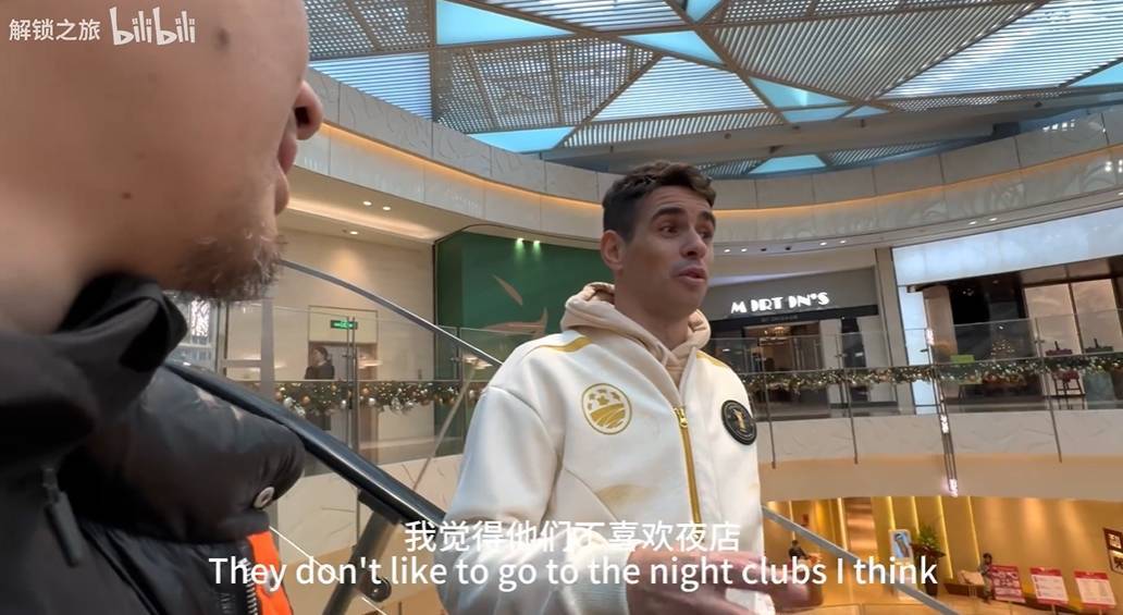 奥斯卡：比起出去玩中国球员更喜欢喝酒，我觉得他们喝的太多了