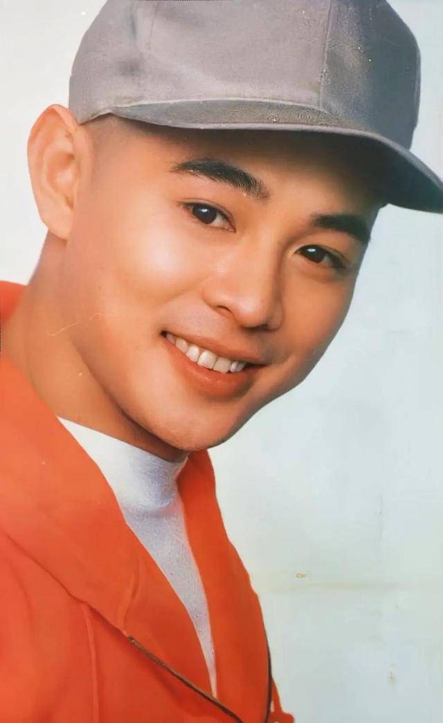 李连杰:后事一切从简<strong></p>
<p>淘币虚拟币</strong>，不用立碑也不用办丧事，树葬海葬都可以